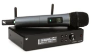 El Sennheiser XSW 2-835 es un micrófono inalámbrico de alta calidad con cápsula cardioide, sonido claro y alcance confiable, ideal para presentaciones en vivo y eventos.