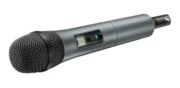 El Sennheiser XSW 2-835 es un micrófono inalámbrico de alta calidad con cápsula cardioide, sonido claro y alcance confiable, ideal para presentaciones en vivo y eventos.