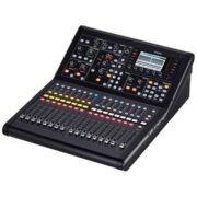 MIDAS M32R LIVE – Consola digital compacta de 40 canales con preamplificadores MIDAS, grabación multipista USB, 8 procesadores de efectos y conectividad AES50. Potencia y calidad para estudio y directo.