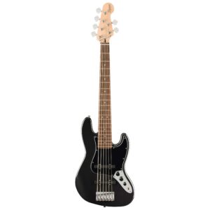 Potencia, versatilidad y diseño icónico. Este bajo de 6 cuerdas combina el clásico tono Fender con un sonido definido, ideal para cualquier género. Con pastillas Single-Coil, mástil cómodo y acabado elegante