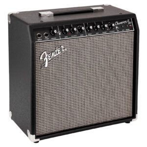 Amplificador de Guitarra Fender CHAMPION II 50 | 50W | 1x12" Celestion | Efectos integrados | Salida audífonos | Ideal para ensayo y directo