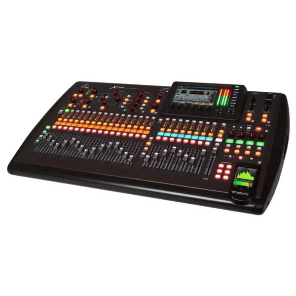 Consola digital Behringer X32 de 40 canales con preamplificadores MIDAS y efectos integrados, disponible en MUSIVERSO, Comprala HOY.